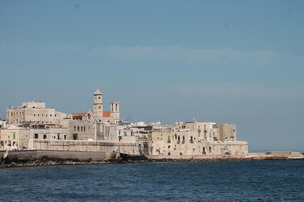 Giovinazzo Historic Apulia Old Town Stone House With Private Patio Apartment ภายนอก รูปภาพ