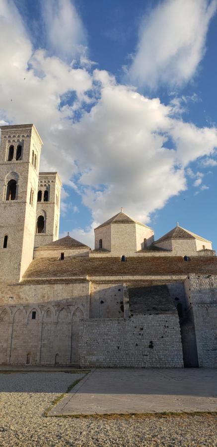 Giovinazzo Historic Apulia Old Town Stone House With Private Patio Apartment ภายนอก รูปภาพ