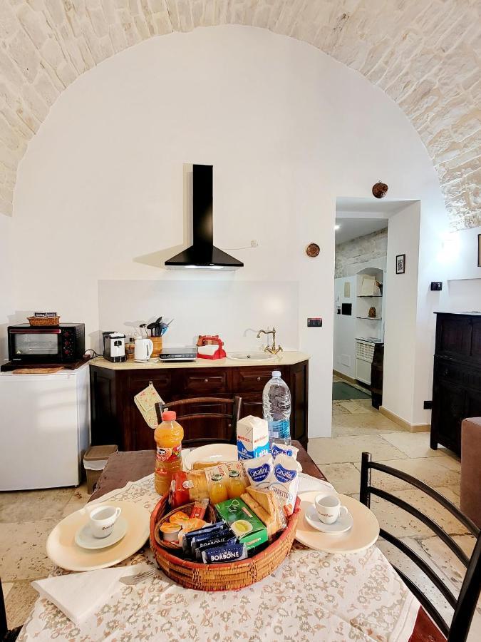 Giovinazzo Historic Apulia Old Town Stone House With Private Patio Apartment ภายนอก รูปภาพ